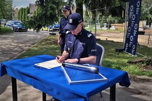 Uroczystości związane z wmurowaniem aktu erekcyjnego pod budowę Posterunku Policji w Domaniowie