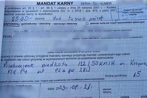 Mandat karny za przekroczenie prędkości w kwocie 2500 złotych