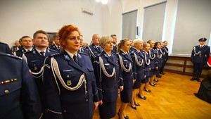 Uroczysta zbiórka w budynku Komendy Wojewódzkiej Policji we Wrocławiu