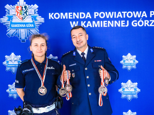 Za nami XV Mistrzostwa Polski Polskiej Unii Trójboju Siłowego. Medale dla policjantów z Kamiennej Góry oraz Lubawki