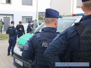 kontrole cudzoziemców przeprowadzane przez policjantów i straż graniczną