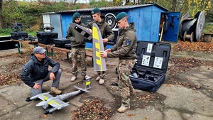 Szkolenie funkcjonariuszy służb z obsługi dronów