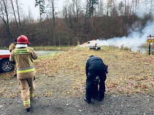 strażacy i policjanci