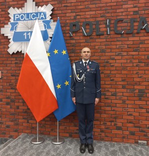 Policjanci KWP we Wrocławiu wyróżnieni brązowym medalem „za Zasługi dla Policji”