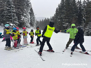 Policyjne patrole narciarskie na stokach