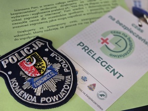 Nie daj się złapać w sieć – prelekcja ząbkowickich policjantów w ramach projektu &quot;Czas na bezpieczeństwo&quot;