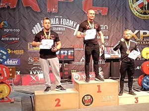 Dolnośląscy policjanci na najwyższym stopniu podium