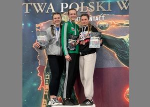 zdjęcie z podium zawodniczek