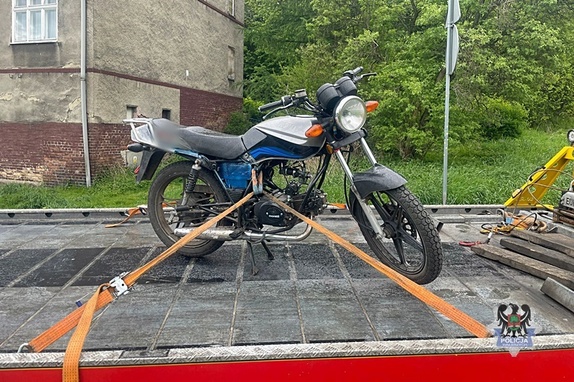 motorower na ulicy
