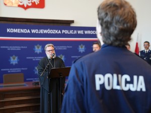 Ślubowanie nowo przyjętych policjantów