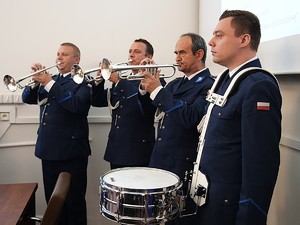Ślubowanie nowo przyjętych policjantów