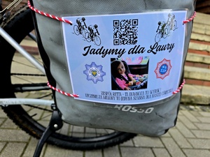 Jadymy dla Laury, wizyta policyjnych rowerzystów we Wrocławiu