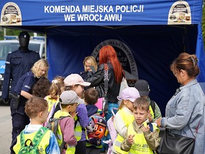 Dzień Dziecka z dolnośląskimi policjantami