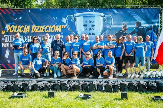 Zdjęcie zbiorowe uczestników turnieju