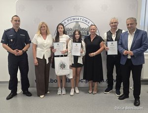 Nagrody dla laureatów policyjnych konkursów