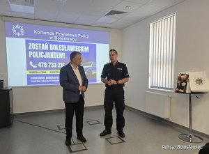 Nagrody dla laureatów policyjnych konkursów