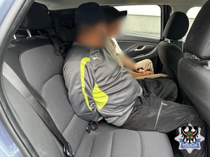 Zatrzymani przez policjantów poszukiwani
