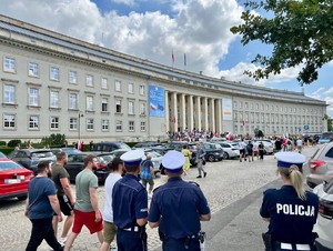 Bezpiecznie podczas sobotnich zgromadzań na Dolnym Śląsku