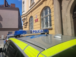 radiowóz policyjny