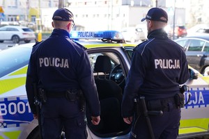 Umundurowani policjanci