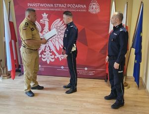 Kłodzki policjant podjął ewakuację osób z płonącego lokalu gastronomicznego.
