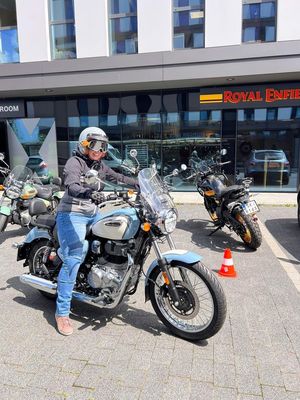 zdjęcie na motocyklu
