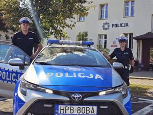 policjanci
