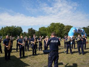 Festyn oraz bieg kobiet na 100 lecie kobiet w policji