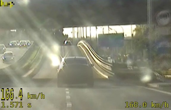 Czujne oko policjantów drogówki doprowadziły do wyeliminowania kolejnych piratów drogowych