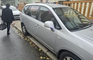 auta i kobieta