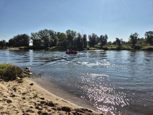 szkolenie służb w zakresie poszukiwań za osobami zaginionymi na terenach polnych, leśnych i wodnych