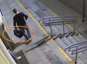 sprawca zdjęcie z monitoringu