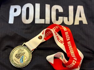 Policjantki z Jawora na trasie „Biegu o Nóż Komandosa”