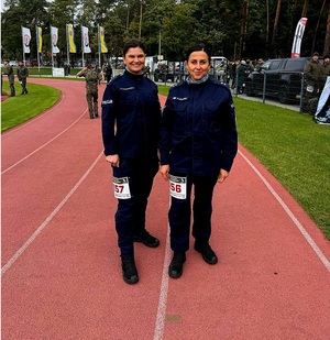 Policjantki z Jawora na trasie „Biegu o Nóż Komandosa”