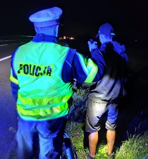 Jechał rowerem … autostradą, bo tak wskazała nawigacja