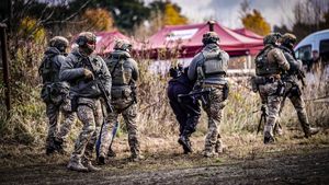 szkolenie policjantów: Podłożony materiał wybuchowy, policyjny pościg, ranny napastnik i funkcjonariusz...