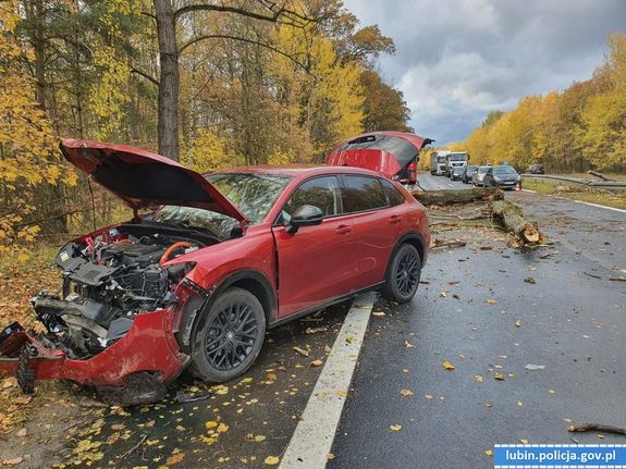 zdarzenie drogowe - stłuczka na drodze