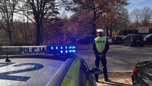 Dziś kolejny dzień policyjnych działań związanych ze Świętem Wszystkich Świętych. Bądźmy ostrożni w trakcie powrotów!