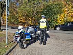 Dziś kolejny dzień policyjnych działań związanych ze Świętem Wszystkich Świętych. Bądźmy ostrożni w trakcie powrotów!