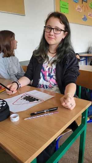 „Odblaskowa Szkoła" – dzieci z górowskiej szkoły uszyły własne kamizelki odblaskowe!