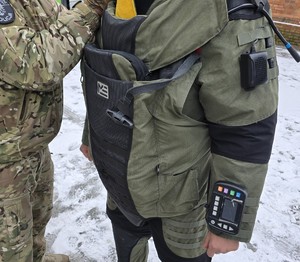 Alarm bombowy w urzędzie – policyjne ćwiczenia w Kątach Wrocławskich