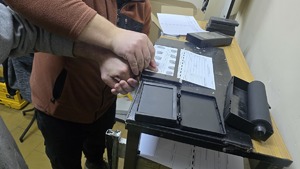 Uciekał przed policjantami skradzionym rowerem. Był pijany