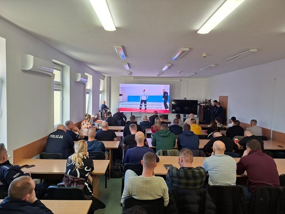 Kolejne szkolenie RNZ – czyli jak prawidłowo reagować na niestandardowe i agresywne zachowania