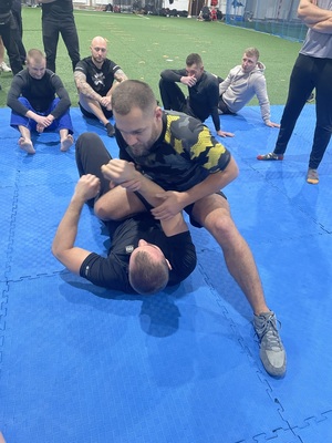 Kolejne szkolenie RNZ – czyli jak prawidłowo reagować na niestandardowe i agresywne zachowania