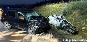 Błąd, który kosztuje życie. Policja apeluje o rozwagę i ostrożność na drogach