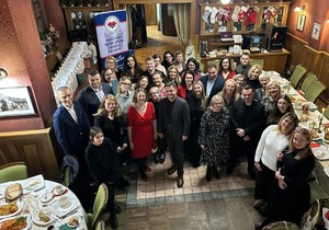 Wspólna Wigilia podopiecznych Fundacji Pomocy Wdowom i Sierotom po Poległych Policjantach z terenu garnizonu dolnośląskiego