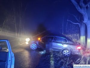 zdjęcie wypadku w nocy