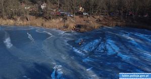 Ratowanie osób, które wpadły do przerębli pod lód