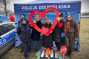 Policjanci miast dolnego śląska podczas 34. finału WOŚP