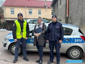 Wspólne działania policjantów, strażników, pracowników społecznych